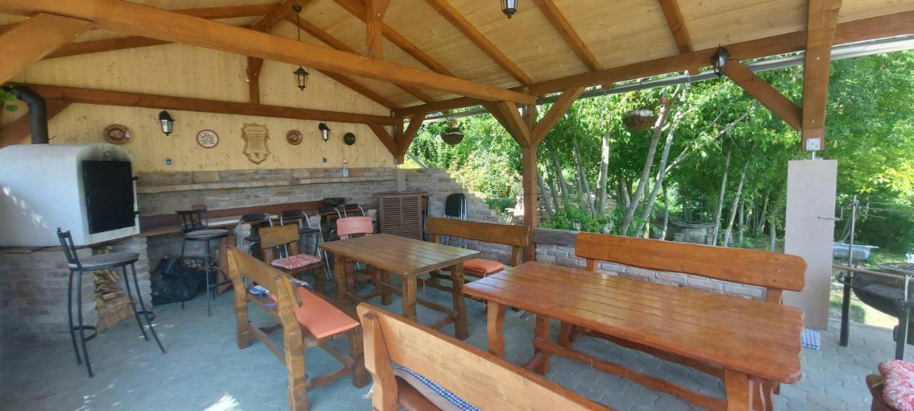 Villa Verteskacsa Vértesacsa 外观 照片
