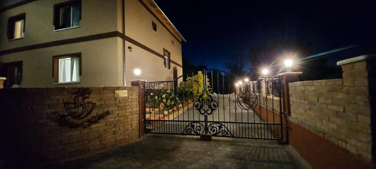 Villa Verteskacsa Vértesacsa 外观 照片